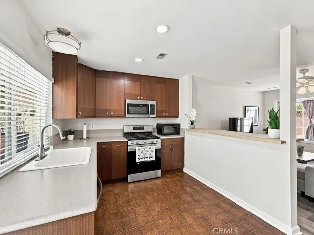Nice size kitchen - open to the living area.