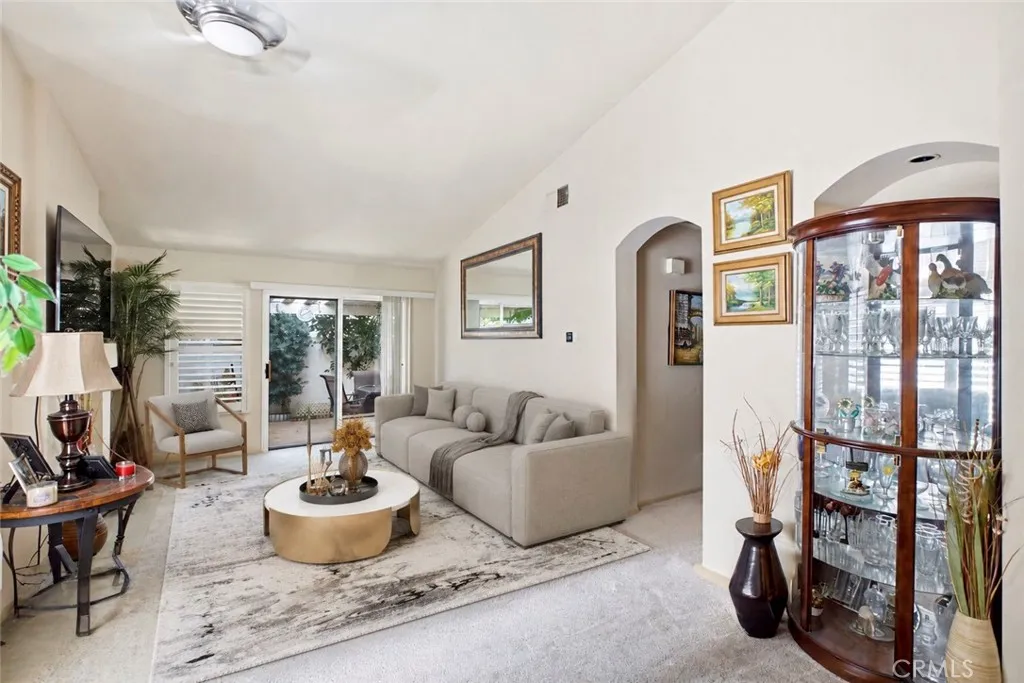 5638 Lopez, Banning, California 92220 — photo 4