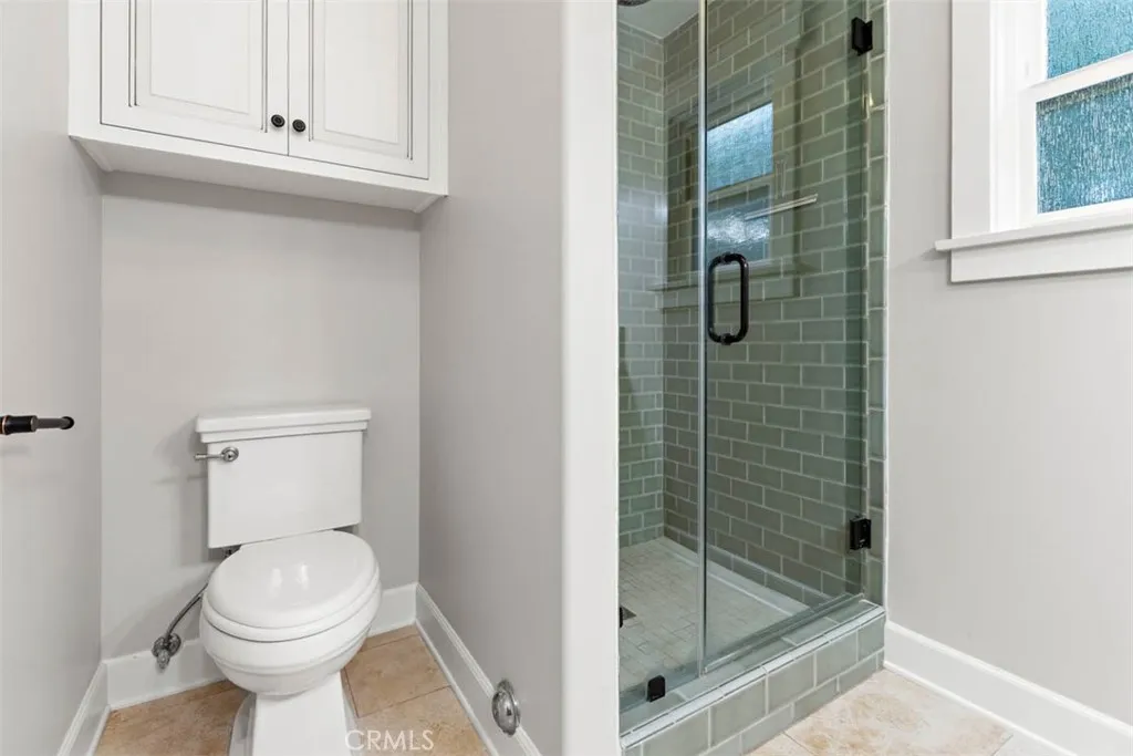 Secondary Bath