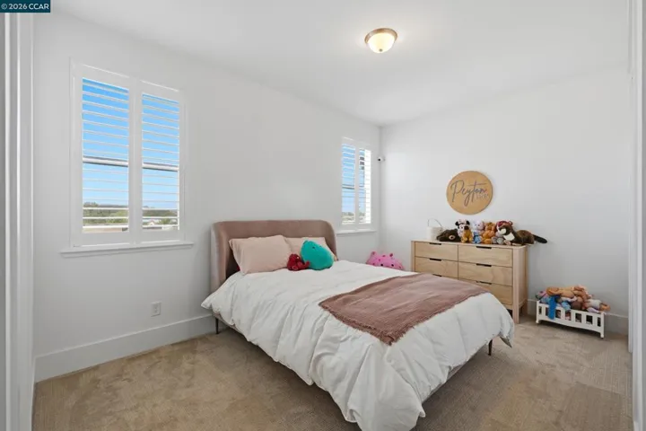 1023 Bridger Dr, Rescue, California 95672