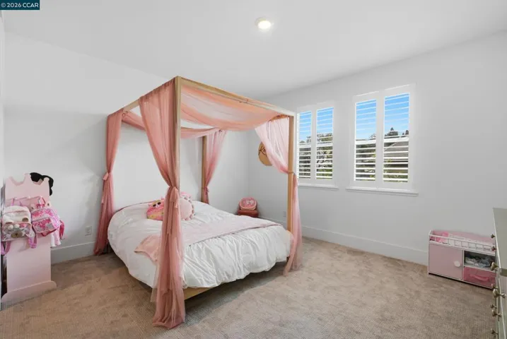 1023 Bridger Dr, Rescue, California 95672