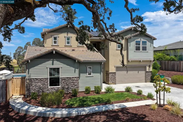 1023 Bridger Dr, Rescue, California 95672