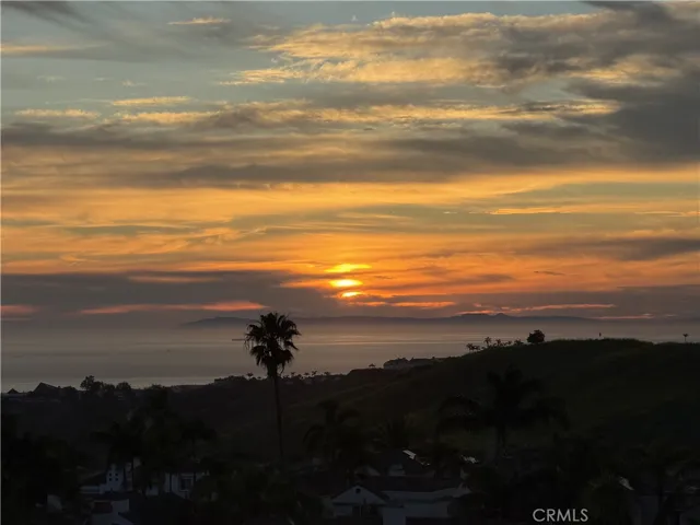 1060 Calle Del Cerro, San Clemente, California 92672