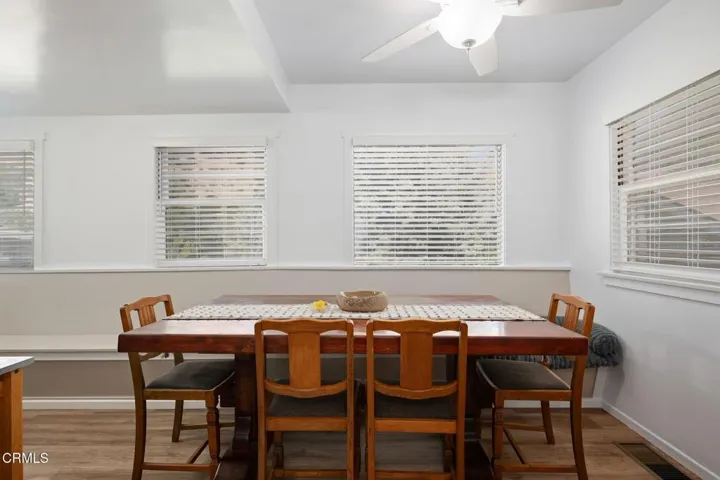 30-Dining