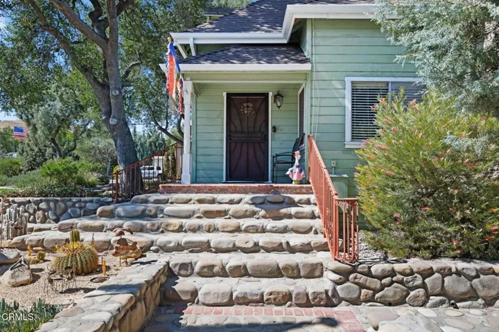 22-Front Porch