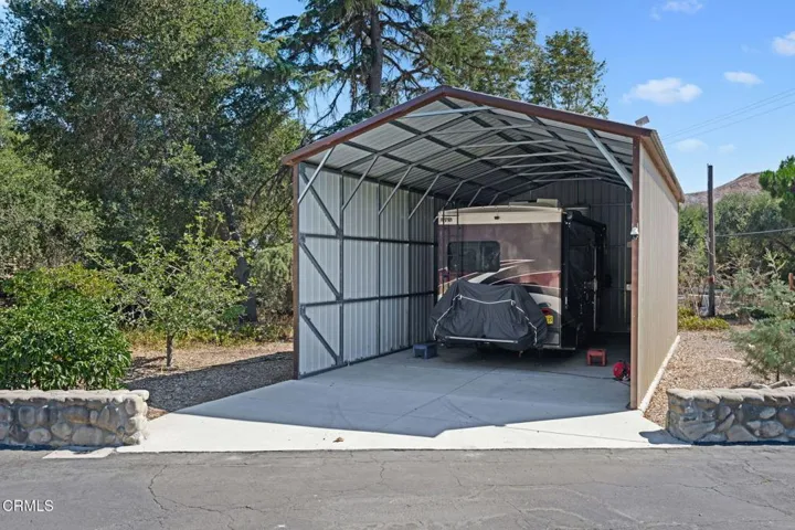 40-Car Port