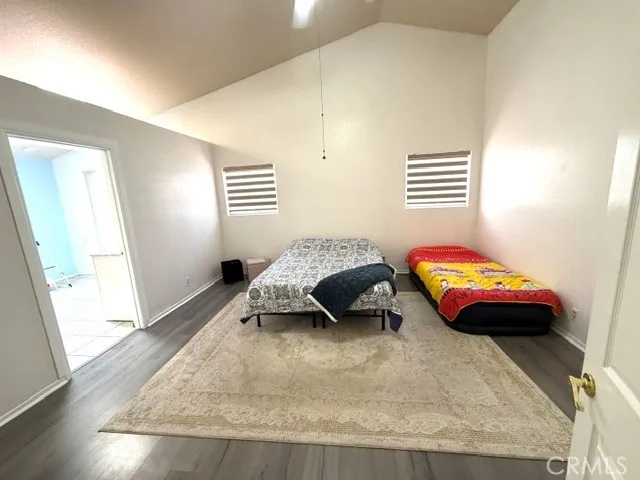 (Primary) bedroom