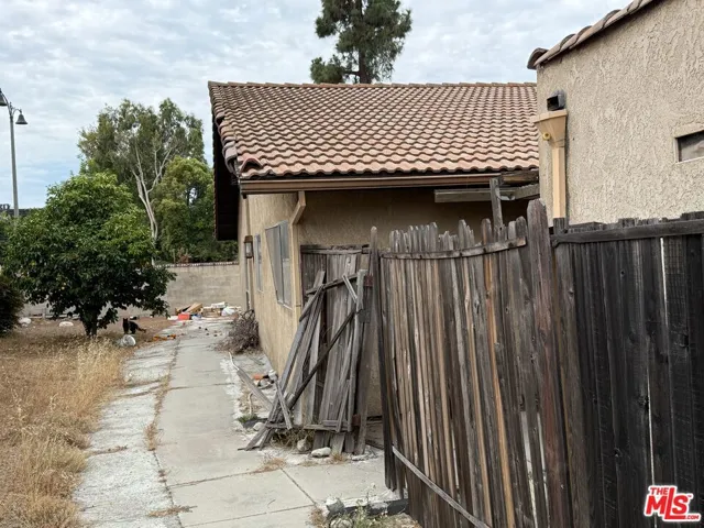 2477 Calle Villada Circle, Duarte, California 91010