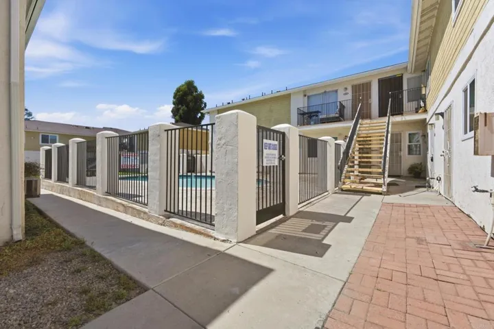 9220 Kenwood Street L, Spring Valley, California 91977