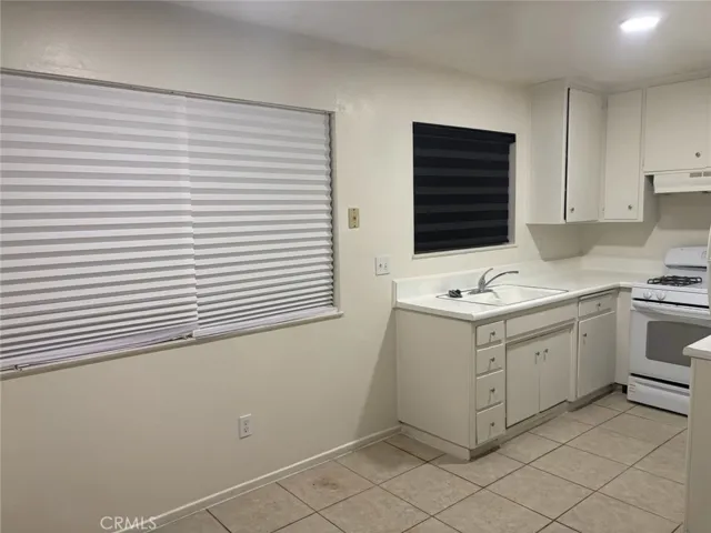 751 Upton, Barstow, California 92311