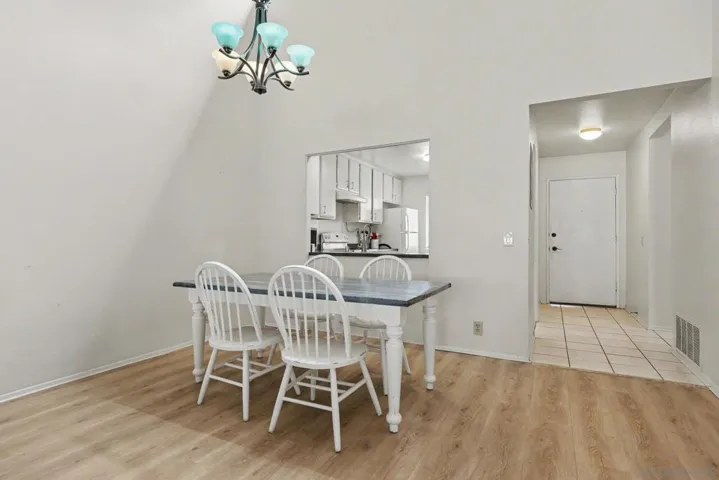 3145 Evening Way C, La Jolla, California 92037 — photo 4