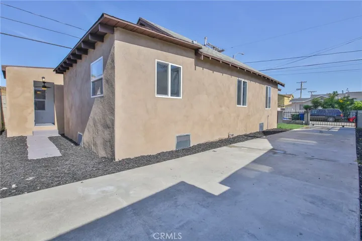 3120 W 63rd, Los Angeles, California 90043