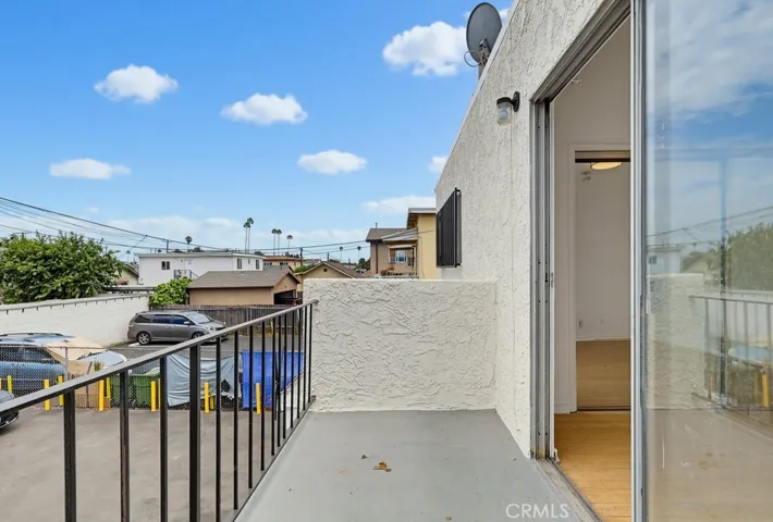 Unit 4 - Enjoy your morning coffee on your bedroom balcony