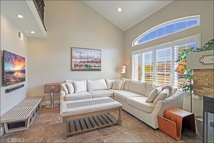 2 Firecrest, Aliso Viejo, California 92656