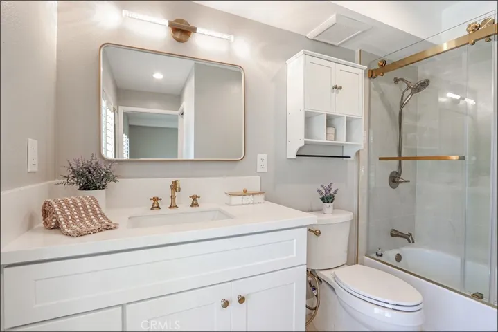 2 Firecrest, Aliso Viejo, California 92656