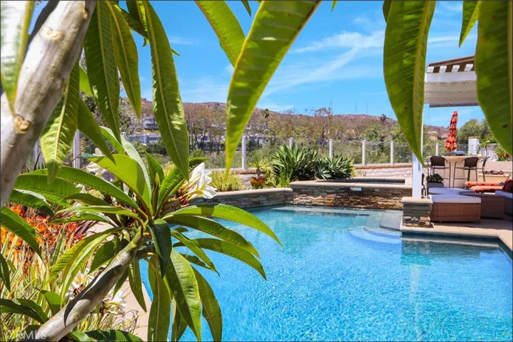 2 Firecrest, Aliso Viejo, California 92656