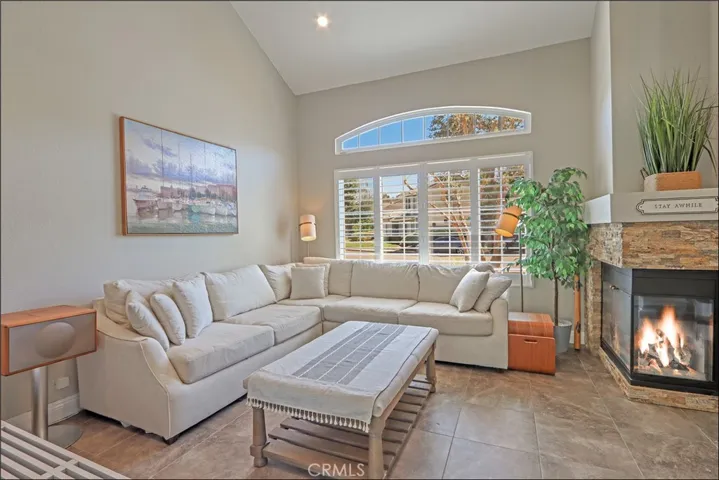 2 Firecrest, Aliso Viejo, California 92656