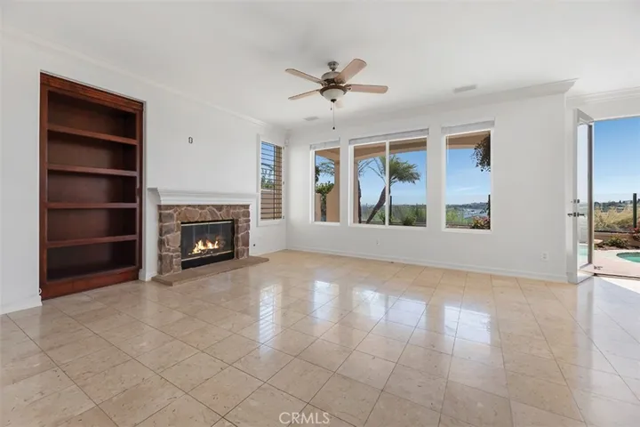 901 Spring Tide Drive, Newport Beach, California 92660