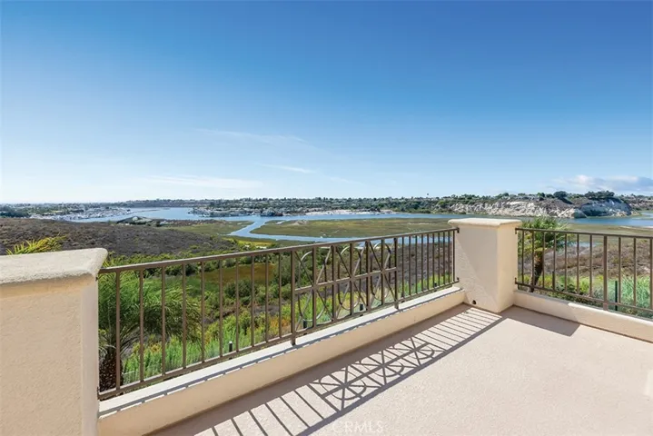 901 Spring Tide Drive, Newport Beach, California 92660