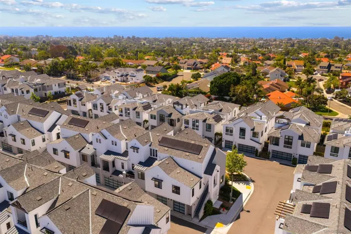 1602 San Remo Place 201, Encinitas, California 92024