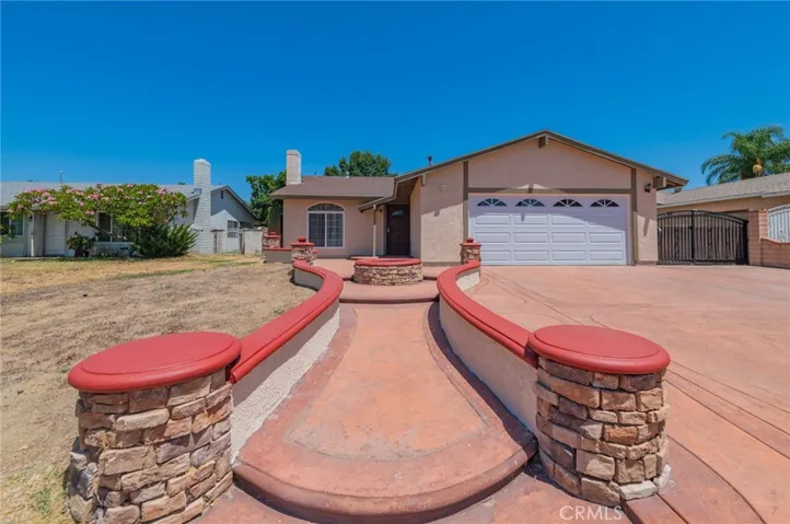 545 E Spruce Street, Ontario, California 91761