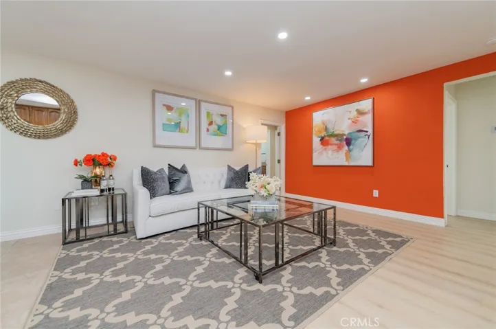 545 E Spruce Street, Ontario, California 91761
