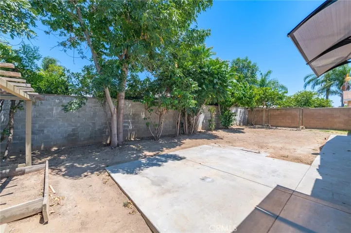 545 E Spruce Street, Ontario, California 91761