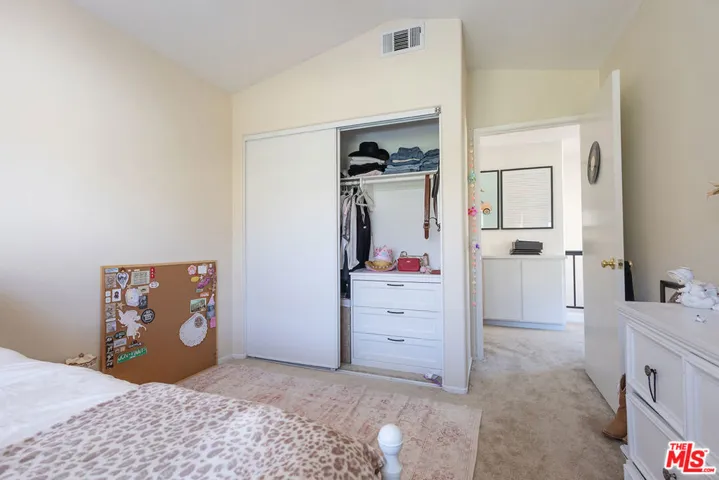12110 Via Santa Rosa, Los Angeles, California 91342
