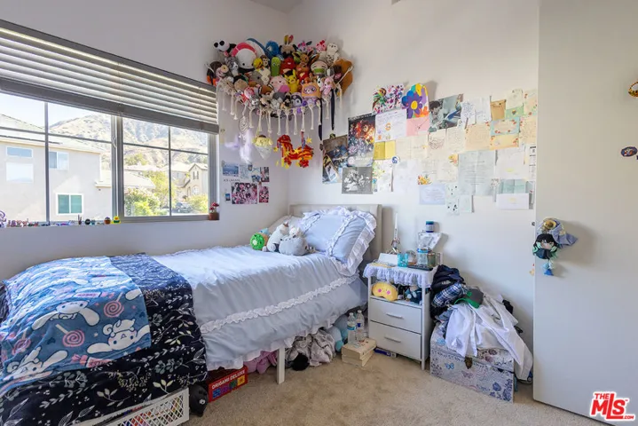 12110 Via Santa Rosa, Los Angeles, California 91342