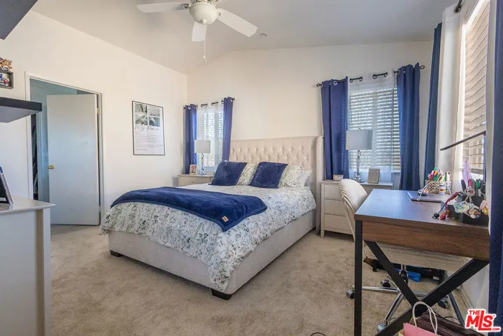 12110 Via Santa Rosa, Los Angeles, California 91342