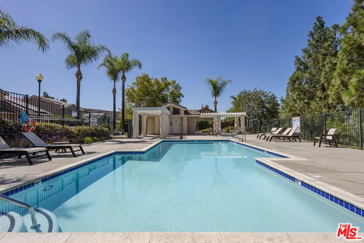12110 Via Santa Rosa, Los Angeles, California 91342