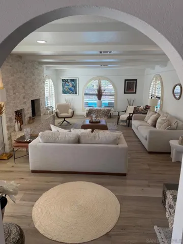 5827 Stallion Oaks Rd, El Cajon, California 92019