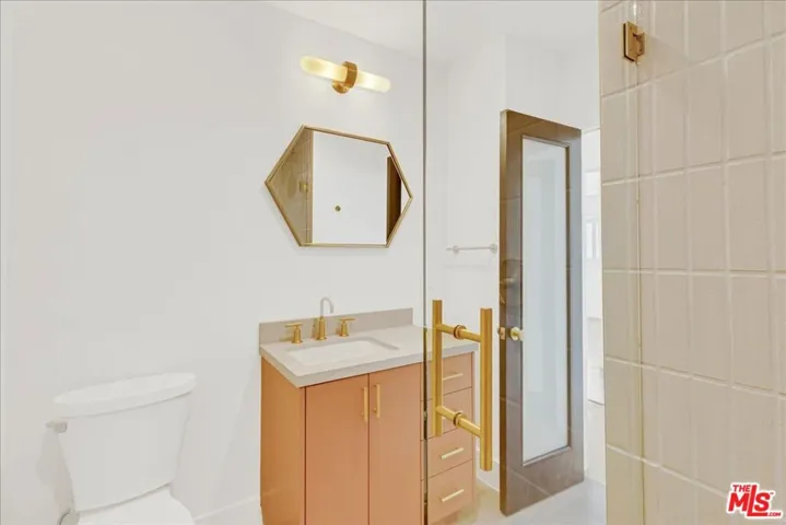 210 S Hamilton Drive 04, Beverly Hills, California 90211