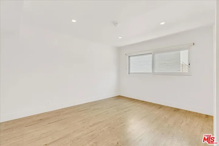 210 S Hamilton Drive 04, Beverly Hills, California 90211