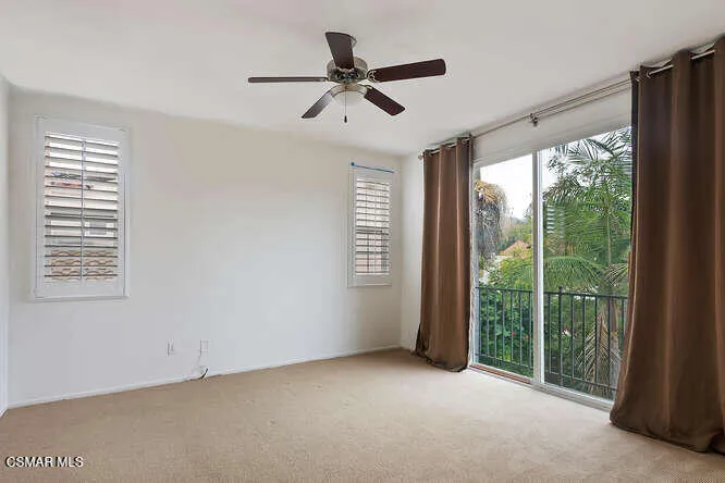 11805 Catania Ct Moorpark CA-small-031-0