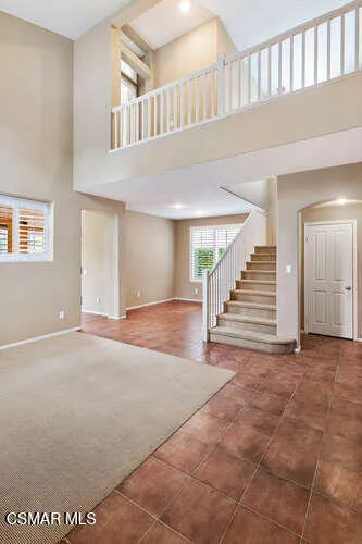 11805 Catania Ct Moorpark CA-small-011-0