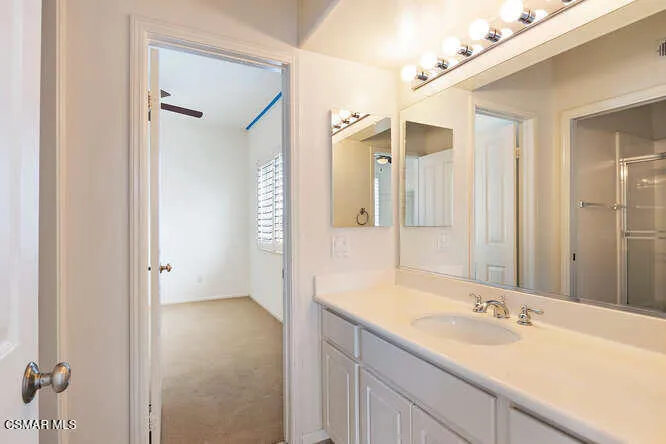 11805 Catania Ct Moorpark CA-small-045-0