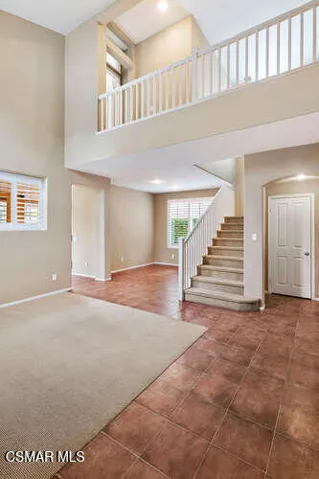 11805 Catania Ct Moorpark CA-small-011-0
