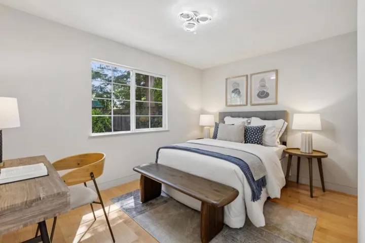 20210 La Paloma Avenue, Saratoga, California 95070