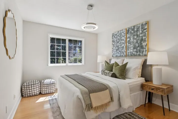 20210 La Paloma Avenue, Saratoga, California 95070