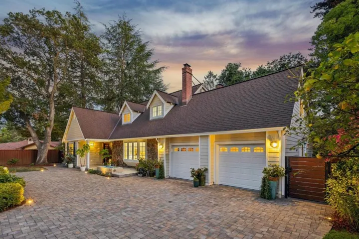 20210 La Paloma Avenue, Saratoga, California 95070