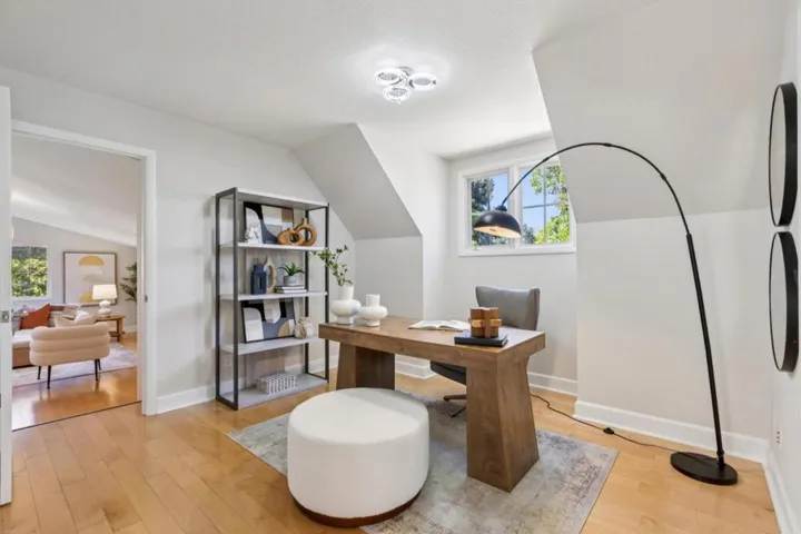20210 La Paloma Avenue, Saratoga, California 95070