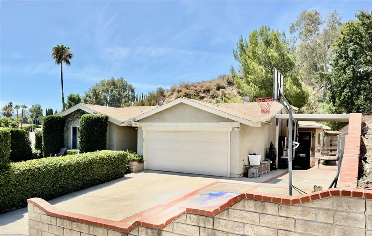 23228 Redbud Ridge, Valencia, California 91354