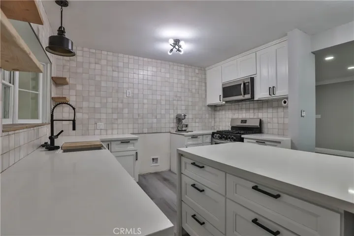 3031 Chestnut, Riverside, California 92501