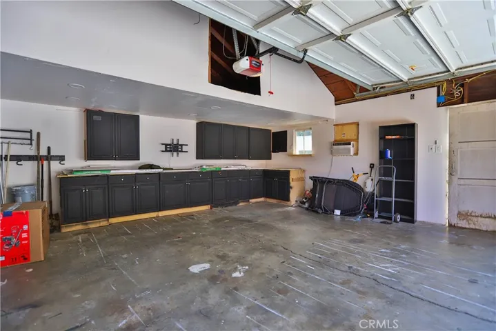 3031 Chestnut, Riverside, California 92501