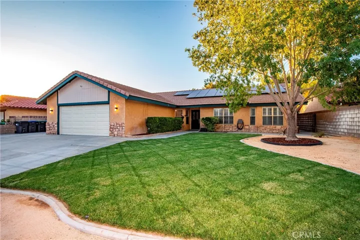 2111 W Avenue J12, Lancaster, California 93536