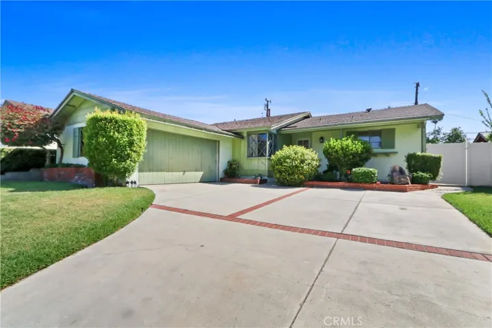 14751 San Esteban, La Mirada, California 90638