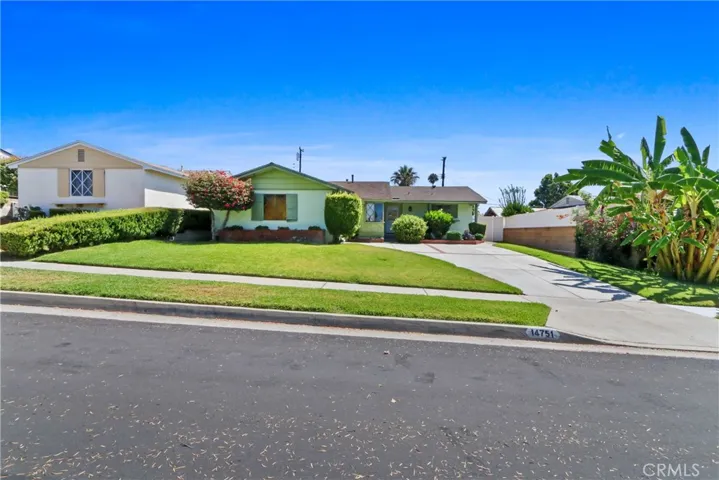 14751 San Esteban, La Mirada, California 90638