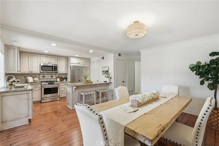 2181 Mount Shasta, San Pedro, California 90732