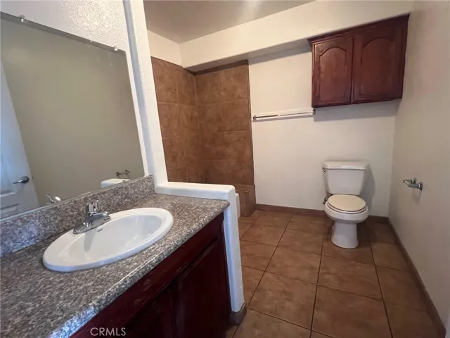 460 Oswell St, Bakersfield, California 93307